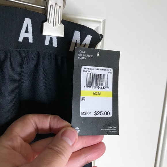 NWT Under Armour Women's Loose Athletic Shorts Black/Grey/White - Picture 4 of 8